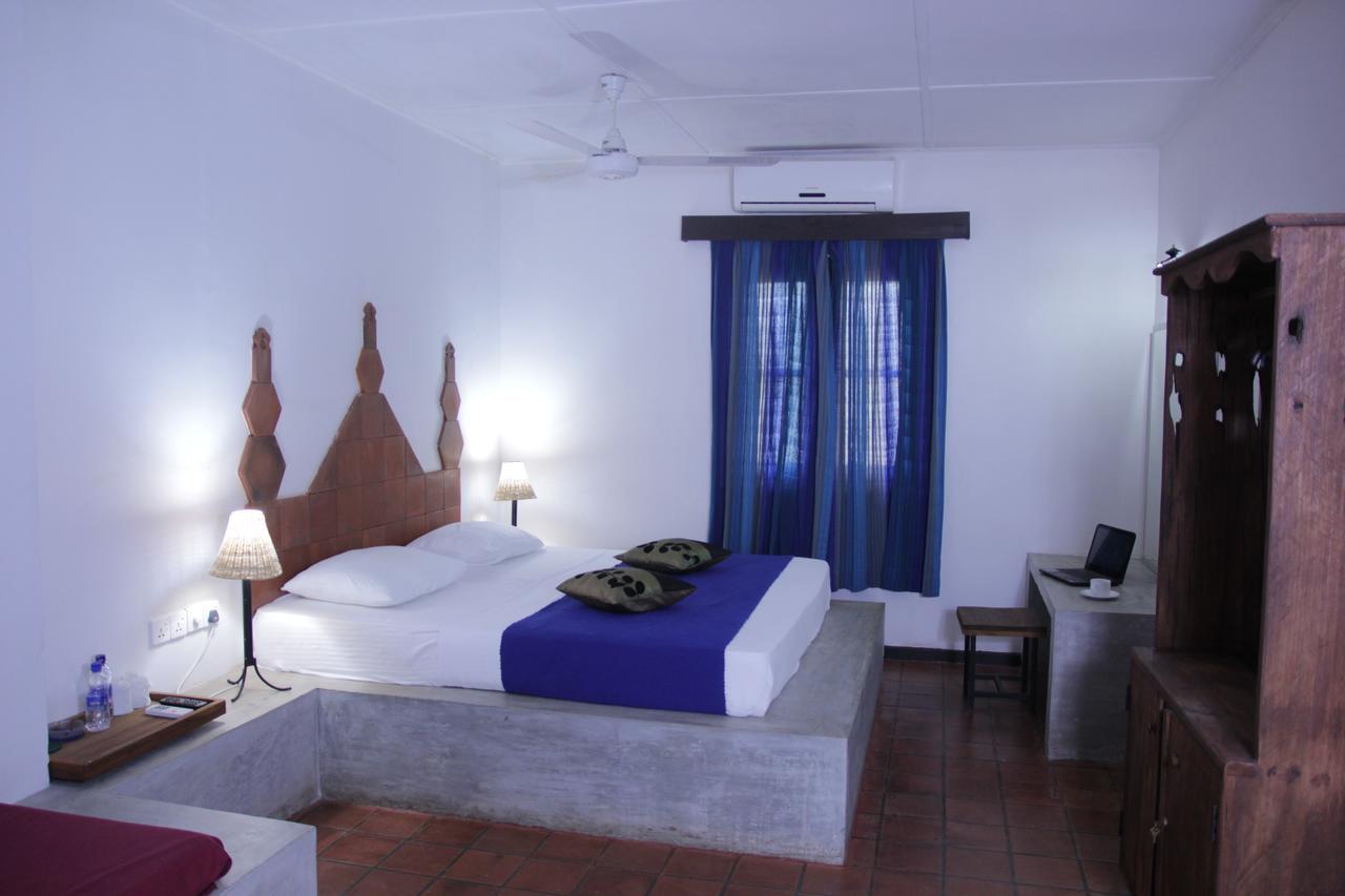 Dambulu Oya Family Park Hotel Dambulla Exterior photo